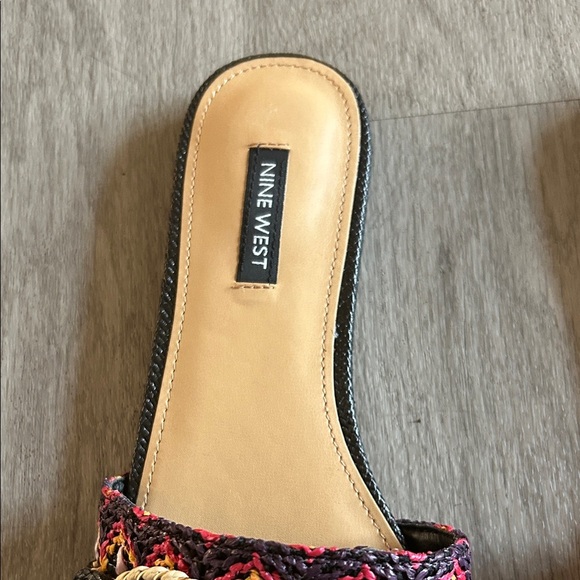 Nine West Black and Colorful Woven Sandals (NWOT) - Picture 3 of 10